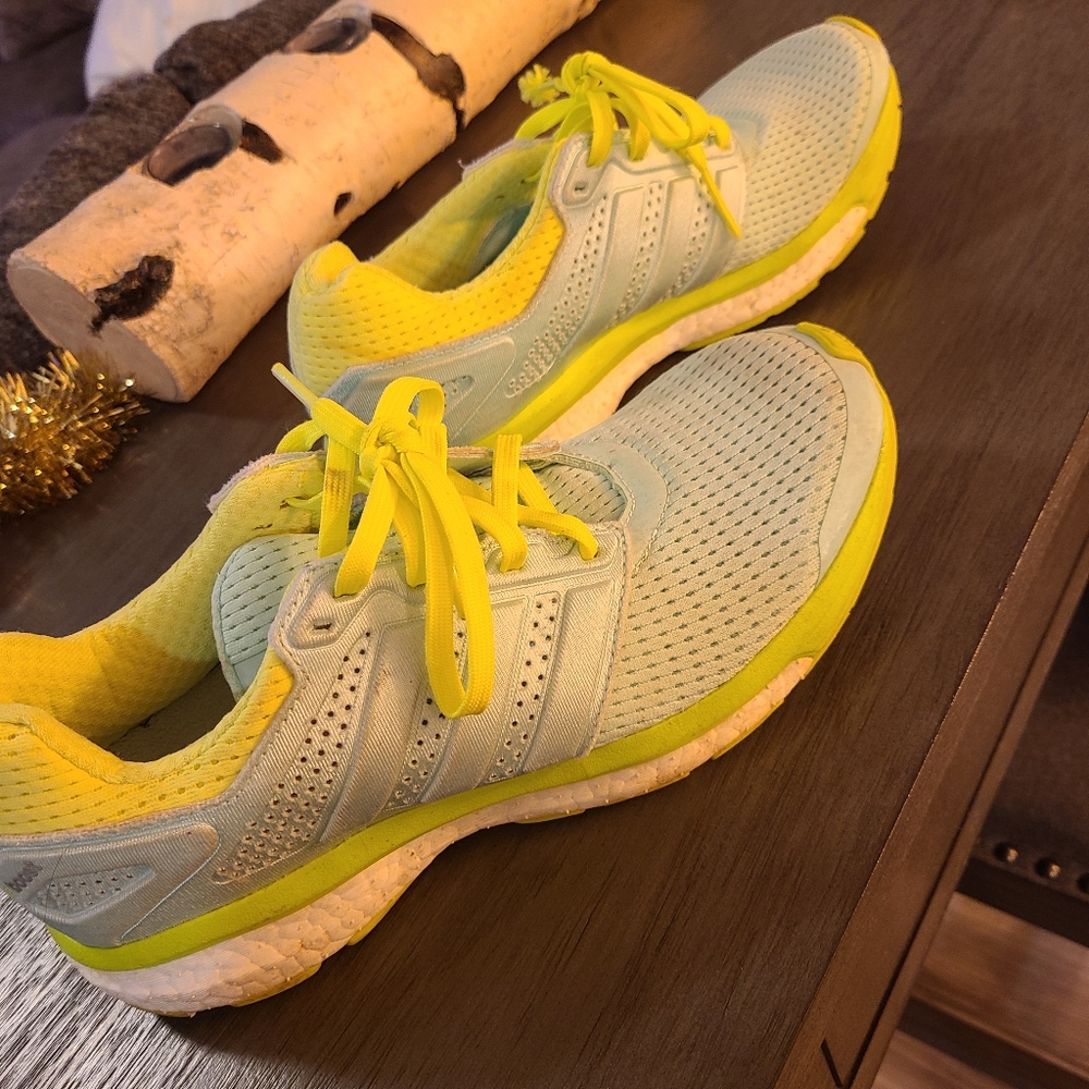 Adidas - Picture 3 of 3